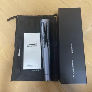 르세라핌 LE SSERAFIM 응원봉