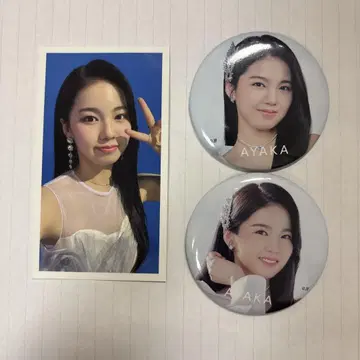 AYAKA 캔뱃지 2개 세트 + 팬클럽 한정판 트레이딩 카드