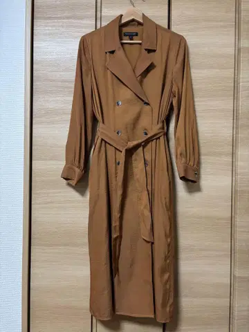 BANANA REPUBLIC 트렌치코트