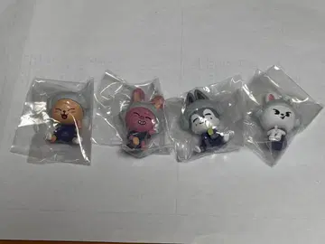 SKZOO 사우나 피규어 가챠가챠