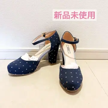 [ 미사용 새상품 ] RANDA 네이비 도트 무늬 앵클 스트랩 펌프스