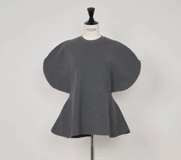 HEVE Arch Peplum knit