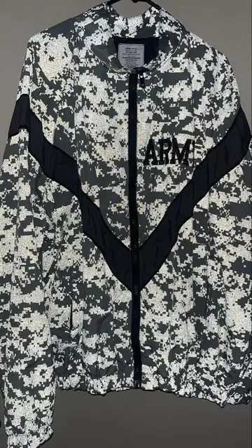 ARM 카모 패턴 나일론 자켓