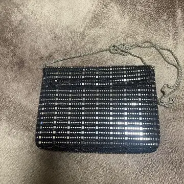 PIMKIE 비쥬 장식 숄더백 블랙