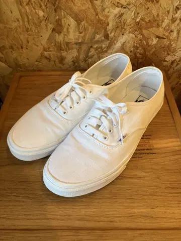 Vans 화이트 스니커즈