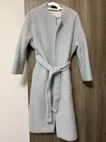 투모로우랜드 컬렉션 노카라 샤기 코트 라이트 블루 36