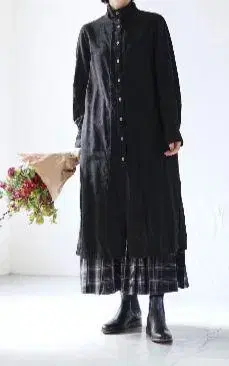 써니클라우드 하이넥 마녀 원피스 M 현행 모델