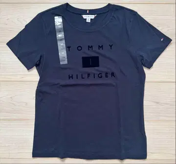 TOMMY HILFIGER T셔츠 M