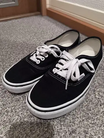 VANS 오센틱 US 기획 25.5