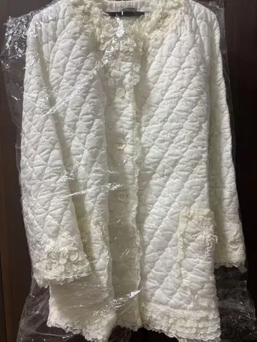 사에라 히스크로네