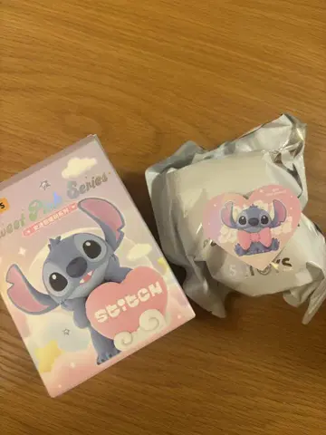 52TOYS 스티치 Sweet Pink Series 랜덤