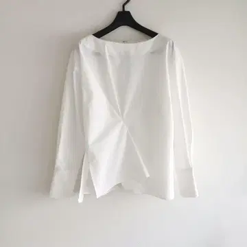 MARW UNITED ARROWS 마루 랜덤 턱 블라우스