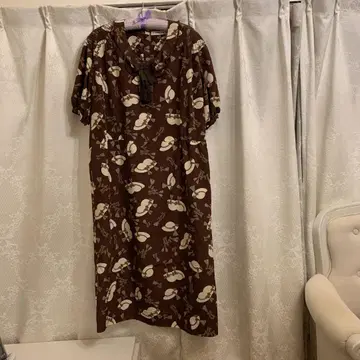 카네코 이사오 모자 패턴 원피스 브라운색