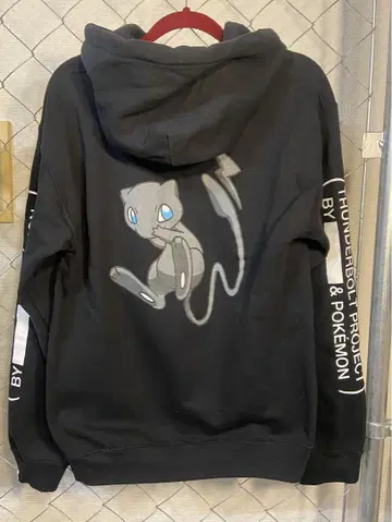 포켓몬 썬더볼트 프로젝트 뮤우 후드티