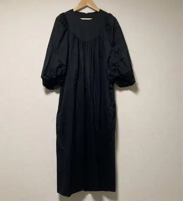 beams demi 퍼프 슬리브 나일론 롱 원피스 블랙 결혼식