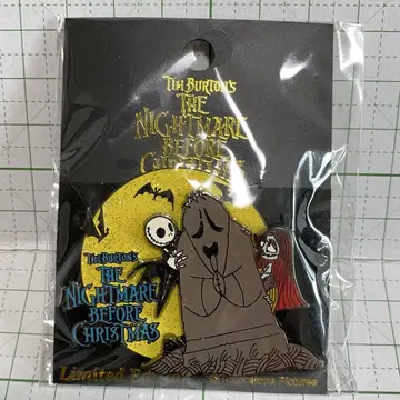 나이트메어 비포 크리스마스 핀 배지 A