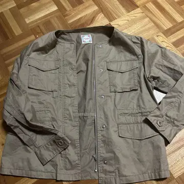 BEAMS HEART 베이지 자켓