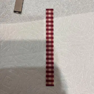 푸아레 마프리미에용 벨트 레드 체크 어느 브랜드와 콜라보 작품
