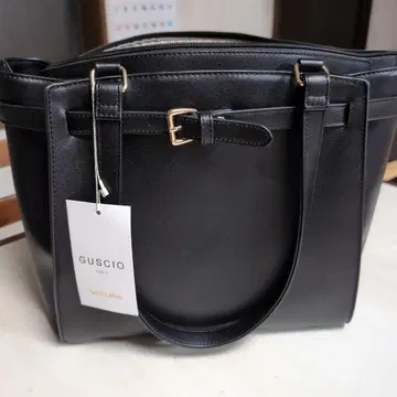 GUSCIO 블랙 토트백