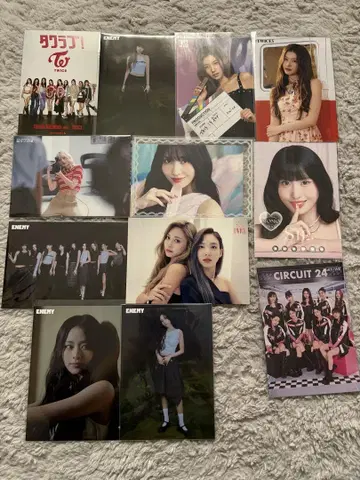 TWICE 랜티큘러 포토카드 묶음 판매