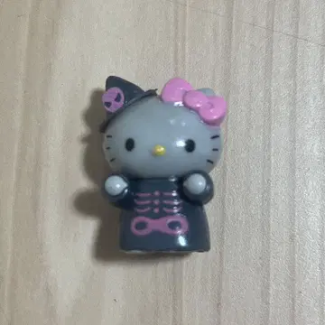 산리오 오메카시 할로윈 키티