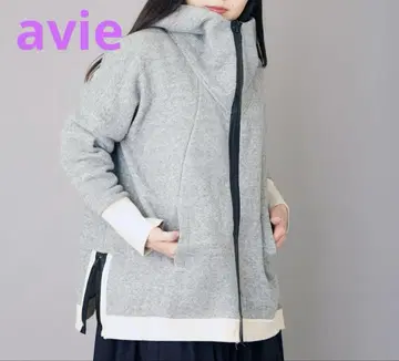 avie 텐트라인 쭈리 후드티