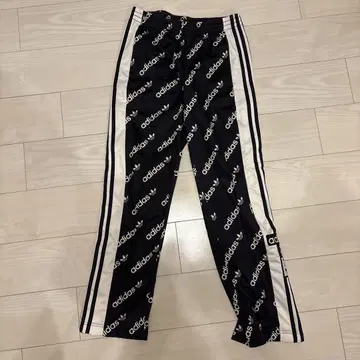 adidas 로고 프린트 조거 팬츠 L 사이즈