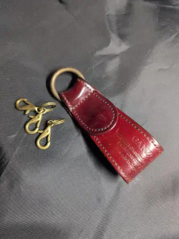 간조(GANZO) Horween 쉘 코도반 루프 키링