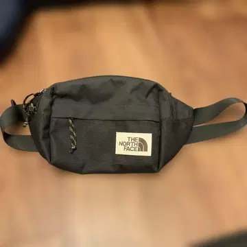 THE NORTH FACE 바디백 블랙