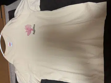꽃과 'happiness' 프린트 T셔츠