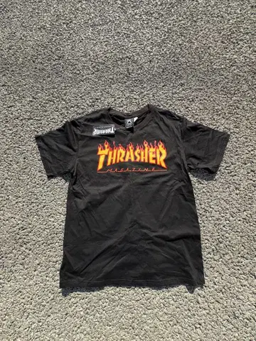 THRASHER 프레임 T셔츠