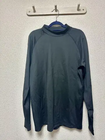 무타 MUTA MARINE 블랙 하이넥 긴팔