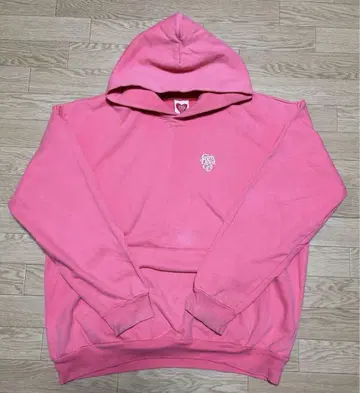 Girls Don't Cry GDC Logo Hoodie XL