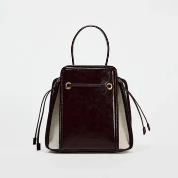 ZARA 텍스처 미니 버킷 백