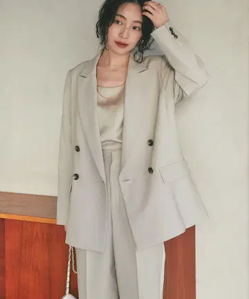 러브티크 봉봉 스트레치 트윌 박시 자켓