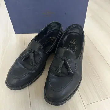 잘란 스리와야 태슬 로퍼