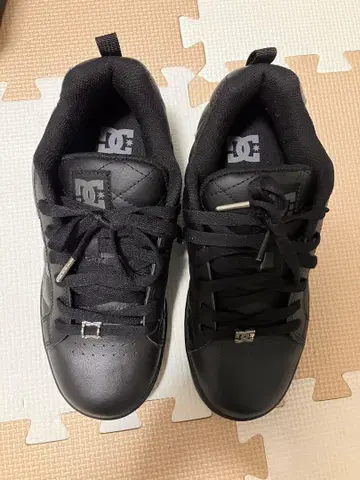 DC 블랙 ALLIANC 스니커즈