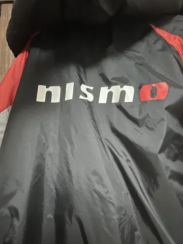 nismo 롱 코트 블랙/레드/그레이