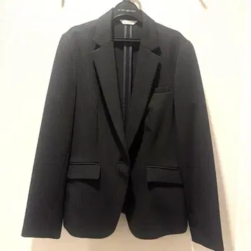 블랙 스트라이프 테일러드 자켓