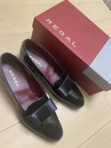 REGAL 오페라 펌프스 425R BD
