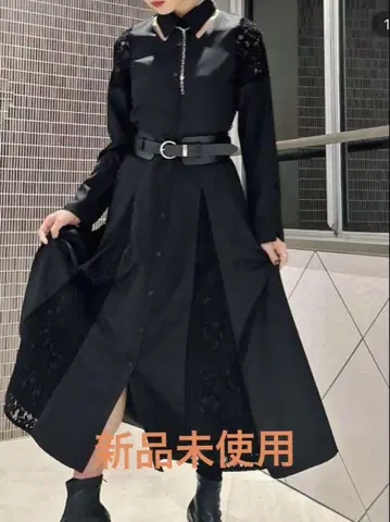 [ HARE ] 미사용 새상품 몰 레이스 절개 원피스