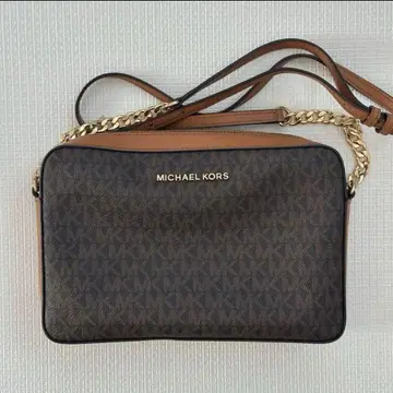 MICHAEL KORS MK 로고 숄더백 모노그램