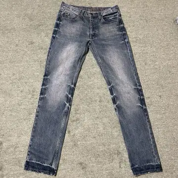 빌리어네어 보이즈 클럽 백 로고 청바지