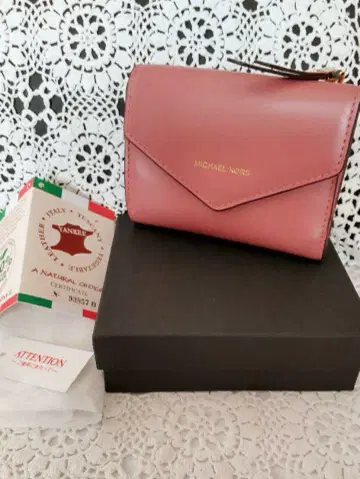 마이클코어스 MICHAEL KORS 3단 폴더형 지갑 로즈 컬러 새상품급