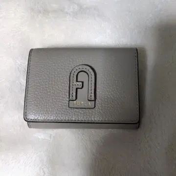 FURLA 그레이 가죽 3단 폴더형 지갑