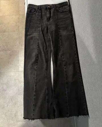 ZARA 플레어 데님 블랙 남성용 38 사이즈
