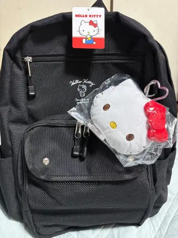 헬로키티 백팩