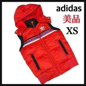 새상품급 아디다스 빨간색 다운 베스트 XS(S 사이즈)