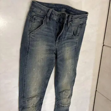 G-STAR RAW 데미지 가공 데님 팬츠
