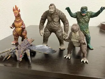 (가격 인하) 고지 반다이 킹콩 1962 외 소프트 비닐 피규어 세트